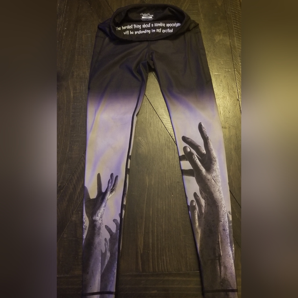 Constantly Varied Gear  Leggings - Black and White